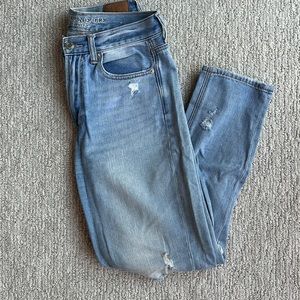 American Eagle Mom Jeans